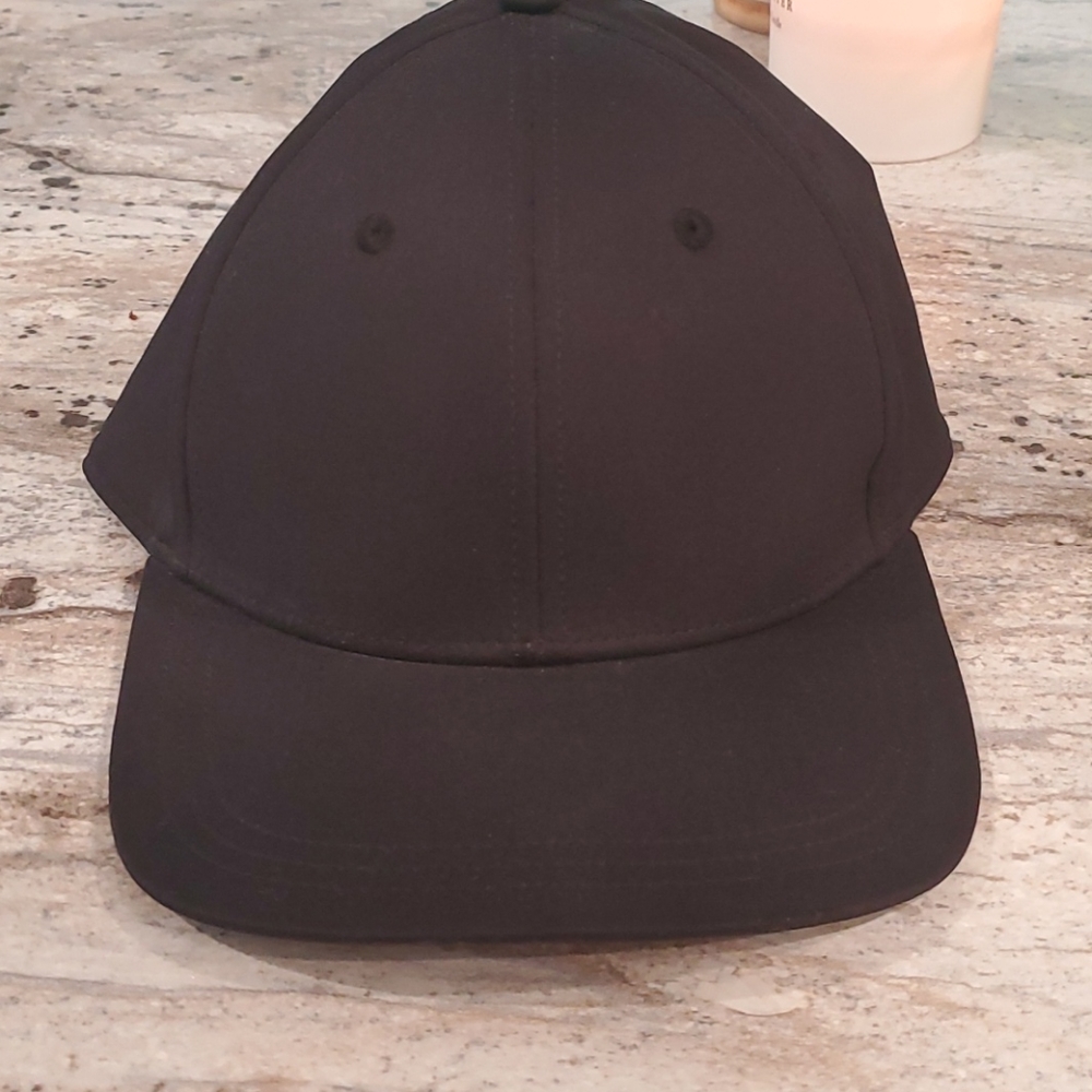 Lululemon Black On the Fly Ball Cap SnapBack
